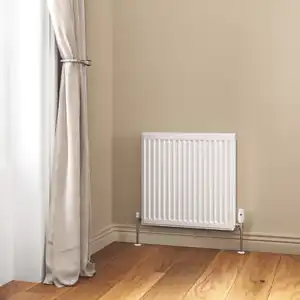 Flomasta Type 22 Double-Panel Double Convector Radiator 600mm x 600mm White 3499BTU